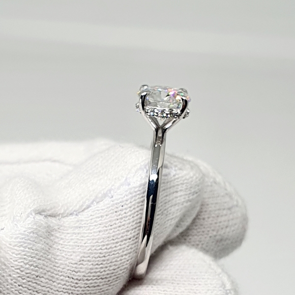 1.50 Ct Round Moissanite Engagement Ring 14k Gold - Picture 3 of 3